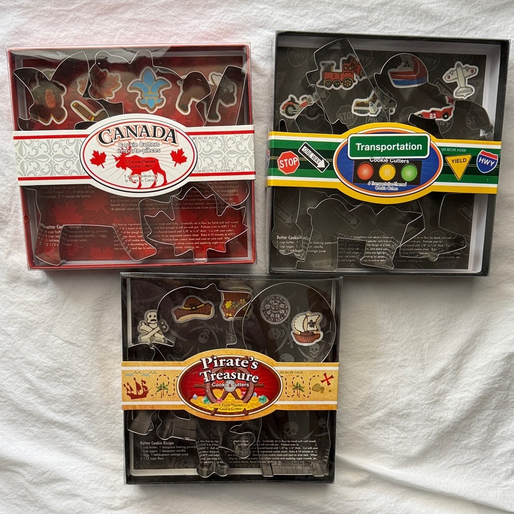 Set of 3 Themed Cookie Cutter Kits - Canada, Transportation, Pirate's Treasure